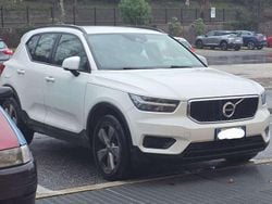 Bianco Usata 2020 Volvo XC40 Momentum SUV | 21.000 € (Buon prezzo)