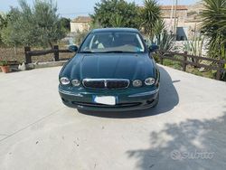 Verde Usata 2003 Jaguar X-type Tre volumi | 6500 €