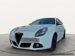 Bianco Usata 2014 Alfa Romeo Giulietta Exclusive Tre volumi | 7500 € (Ottimo prezzo)