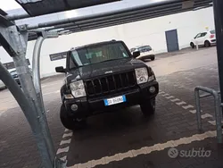 Usata 2006 Jeep Commander SUV | 10.000 €