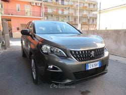 Verde Usata 2019 Peugeot 3008 Business-Line SUV | 14.700 € (Super prezzo)