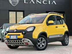 Giallo Usata 2017 Fiat Panda Cross Cross Due volumi | 11.900 € (Buon prezzo)
