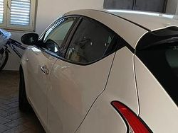 Bianco Usata 2023 Lancia Ypsilon Due volumi | 11.350 €