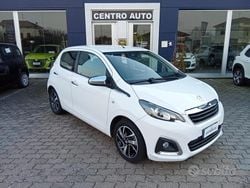 Bianco Usata 2015 Peugeot 108 Allure Tre volumi | 7250 € (Buon prezzo)