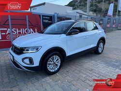Bianco Usata 2022 VW T-Roc Life SUV | 18.900 € (Ottimo prezzo)