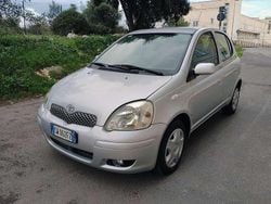Argento Usata 2005 Toyota Yaris Sol Due volumi | 2790 € (Buon prezzo)