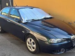 Usata 2004 Alfa Romeo 156 Tre volumi | 1200 €