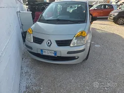 Usata 2007 Renault Modus Monovolume | 1500 €