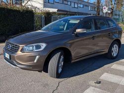 Marrone Usata 2015 Volvo XC60 Momentum SUV | 10.900 € (Super prezzo)