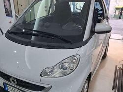 Bianco Usata 2014 Smart ForTwo Electric Drive Due volumi | 3200 €