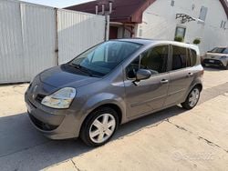 Grigio Usata 2009 Renault Modus Expression Monovolume | 1800 € (Ottimo prezzo)
