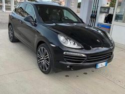 Nero Usata 2011 Porsche Cayenne SUV | 17.999 € (Molto cara)