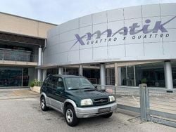 Verde metallizzato Usata 2001 Suzuki Grand Vitara SUV | 6900 € (Cara)