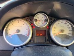 Grigio Usata 2009 Peugeot 207 Sport Tre volumi | 1800 € (Ottimo prezzo)