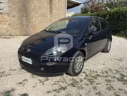Blu Usata 2015 Fiat Punto Lounge Due volumi | 6300 € (Buon prezzo)