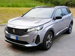 Grigio Usata 2023 Peugeot 5008 Allure Monovolume | 26.500 € (Buon prezzo)