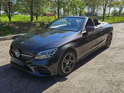 Grigio Usata 2020 Mercedes C180 AMG Cabrio | 33.300 € (Cara)