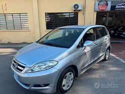 Grigio Usata 2006 Honda FR-V Monovolume | 3900 € (Buon prezzo)