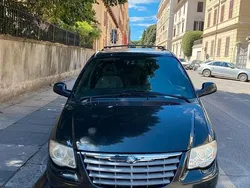 Usata 2008 Chrysler Grand Voyager Monovolume | 2000 € (Super prezzo)