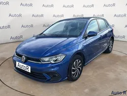 Blu Usata 2024 VW Polo Life Tre volumi | 20.700 € (Buon prezzo)