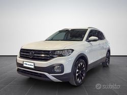 Grigio pastello Usata 2023 VW T-Cross Style SUV | 18.053 € (Buon prezzo)