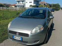 Grigio Usata 2009 Fiat Grande Punto Dynamic Due volumi | 2499 € (Ottimo prezzo)