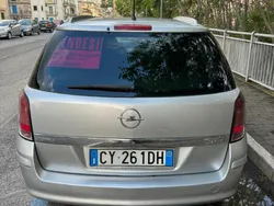 Usata 2005 Opel Astra Station wagon | 1700 € (Buon prezzo)