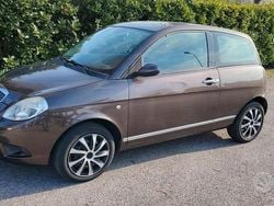 Marrone Usata 2009 Lancia Ypsilon Due volumi | 2900 € (Buon prezzo)