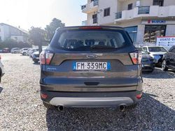 Grigio Usata 2018 Ford Kuga S SUV | 13.900 € (Buon prezzo)