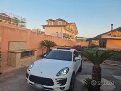 Usata 2015 Porsche Macan SUV | 31.000 € (Buon prezzo)