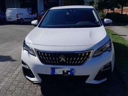 Usata 2018 Peugeot 3008 Active SUV | 14.900 € (Buon prezzo)