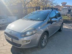 Grigio Usata 2012 Fiat Punto Easy Tre volumi | 3700 € (Buon prezzo)