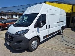 Bianco pastello Usata 2019 Fiat Ducato Furgone | 23.500 € (Molto cara)
