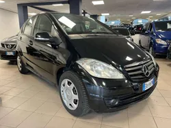 Nero Usata 2009 Mercedes A160 Monovolume | 3900 € (Buon prezzo)