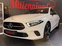 Bianco Usata 2022 Mercedes A250 Night Tre volumi | 24.500 € (Super prezzo)