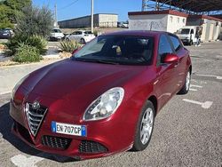 Usata 2012 Alfa Romeo Giulietta Progression Tre volumi | 4800 € (Super prezzo)