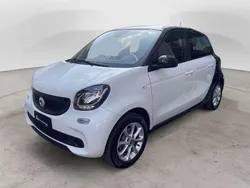 Bianco Usata 2018 Smart ForFour Tre volumi | 9590 € (Buon prezzo)