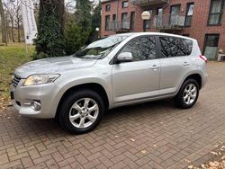 Argento Usata 2010 Toyota RAV4 SUV | 6100 € (Buon prezzo)