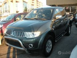 Verde Usata 2013 Mitsubishi L200 Intense Pick-up | 18.500 € (Molto cara)