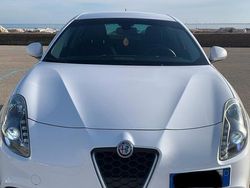 Bianco Usata 2016 Alfa Romeo Giulietta Due volumi | 14.000 € (Buon prezzo)