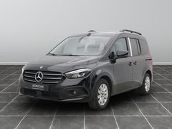 Nero Nuova 2025 Mercedes 180 Progressive Tre volumi | 27.351 € (Super prezzo)