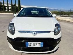 Bianco Usata 2011 Fiat Punto Evo Active Due volumi | 3499 € (Buon prezzo)