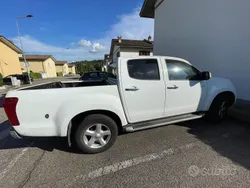 Usata 2015 Isuzu D-Max Pick-up | 16.000 € (Buon prezzo)