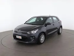 Grigio Usata 2017 Kia Rio Active Tre volumi | 9799 € (Buon prezzo)