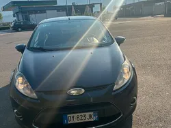 Usata 2010 Ford Fiesta Due volumi | 2500 € (Ottimo prezzo)