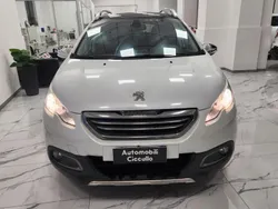 Bianco Usata 2015 Peugeot 2008 SUV | 8900 € (Ottimo prezzo)