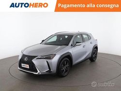 Grigio Usata 2024 Lexus UX SUV | 30.599 €