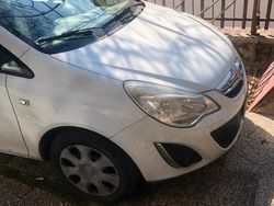 Bianco Usata 2013 Opel Corsa Sport Tre volumi | 4000 € (Buon prezzo)