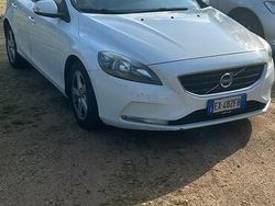 Bianco Usata 2014 Volvo V40 Business Edition Station wagon | 4800 € (Ottimo prezzo)
