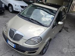 Oro Usata 2006 Lancia Musa Monovolume | 650 € (Ottimo prezzo)